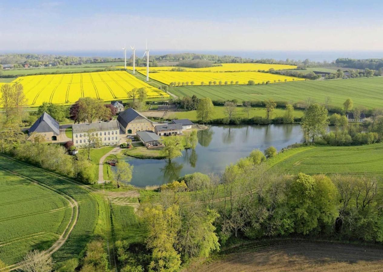 Ferienwohnungen Gut Oestergaard Steinberg  Extérieur photo