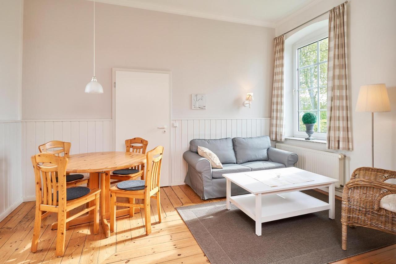 Ferienwohnungen Gut Oestergaard Steinberg  Chambre photo